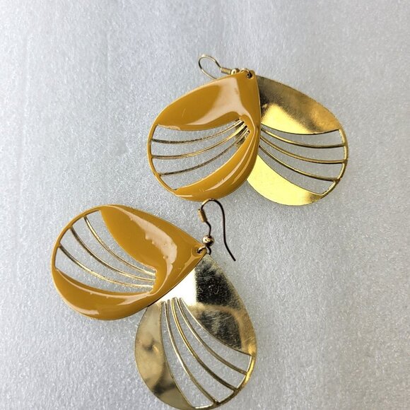 Enamel Yellow Oval Earrings- New with Tags - Picture 2 of 11